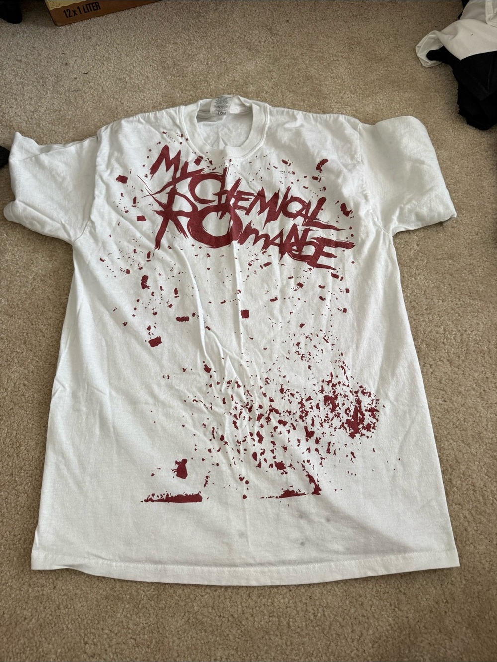 MCR Short-Sleeve Graphic Tee with Red Blood Splatter Large